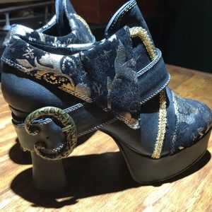 Black and gold baroque platforms